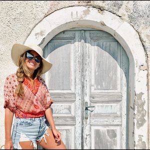 Meet your Posher, Kelly